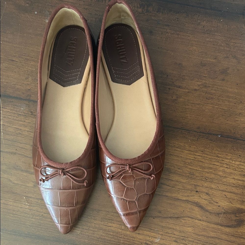 SCHUTZ Dal Chocolate Croc-Patterned Flats 8B EUC